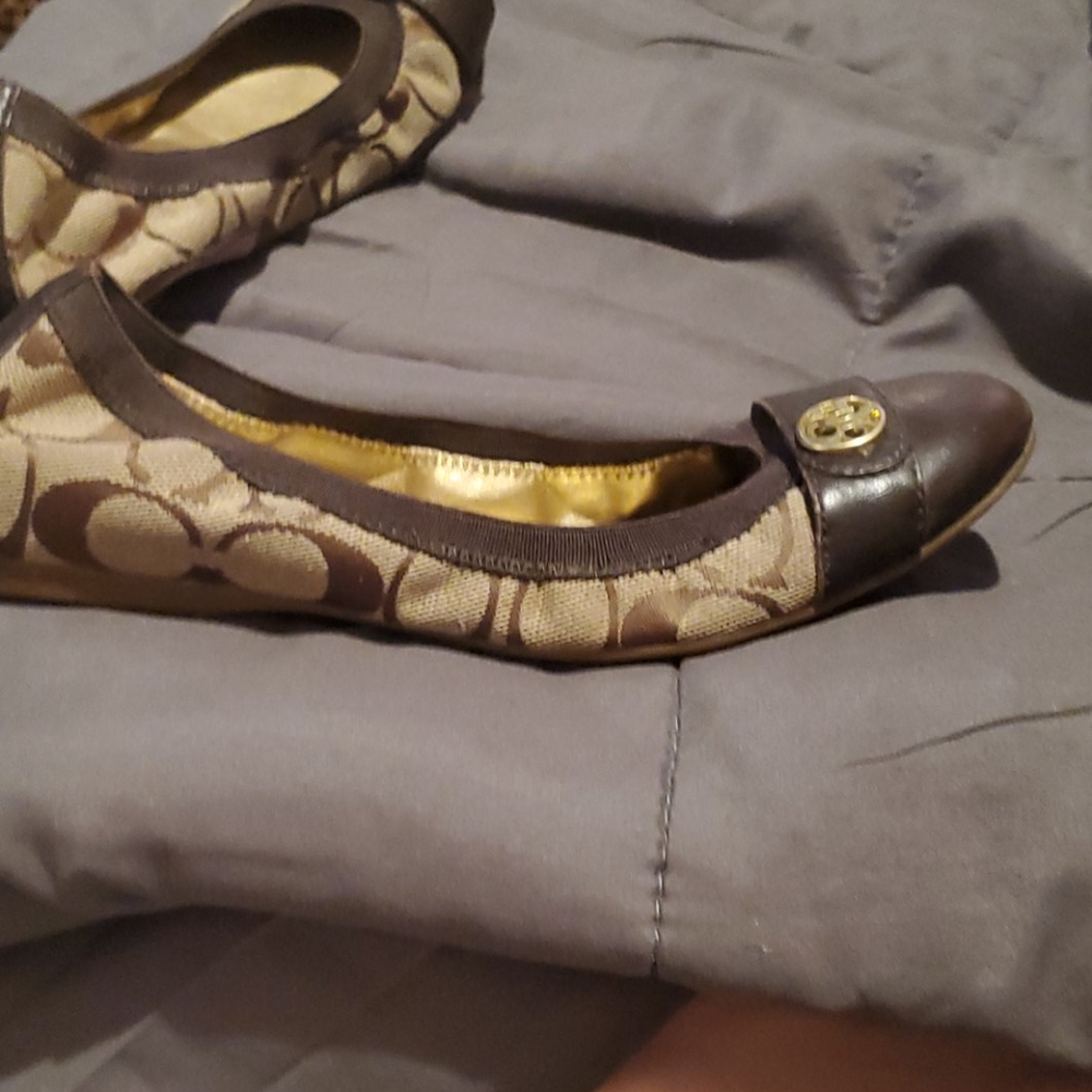 Coach flats - Picture 2 of 3